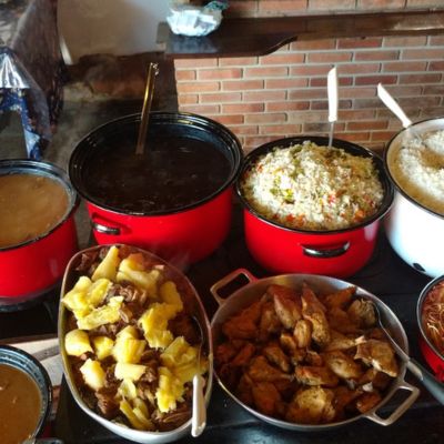Restaurante com comida mineira na fazenda de chocolate em Itu - SP