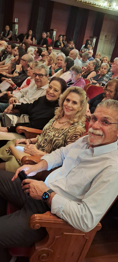 Chá da tarde no Café Girondino e Ópera 'Don Giovanni' no Theatro Municipal