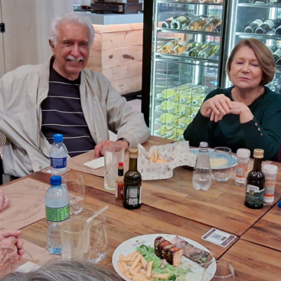 07-Peça-O-Pai-e-Jantar-no-restaurante-Casa-Porteña